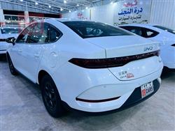 بي واي دي Qin Plus